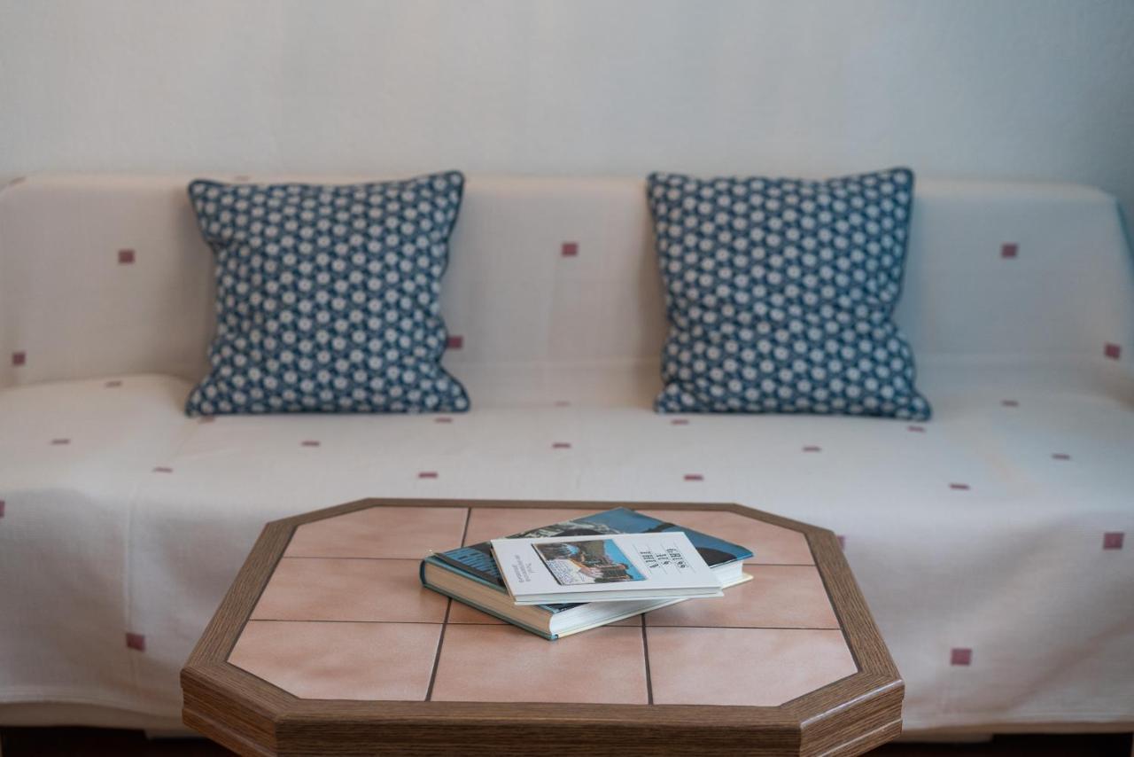 Between Lakes Apartments - 54 อินเทอร์ลาเคน ภายนอก รูปภาพ