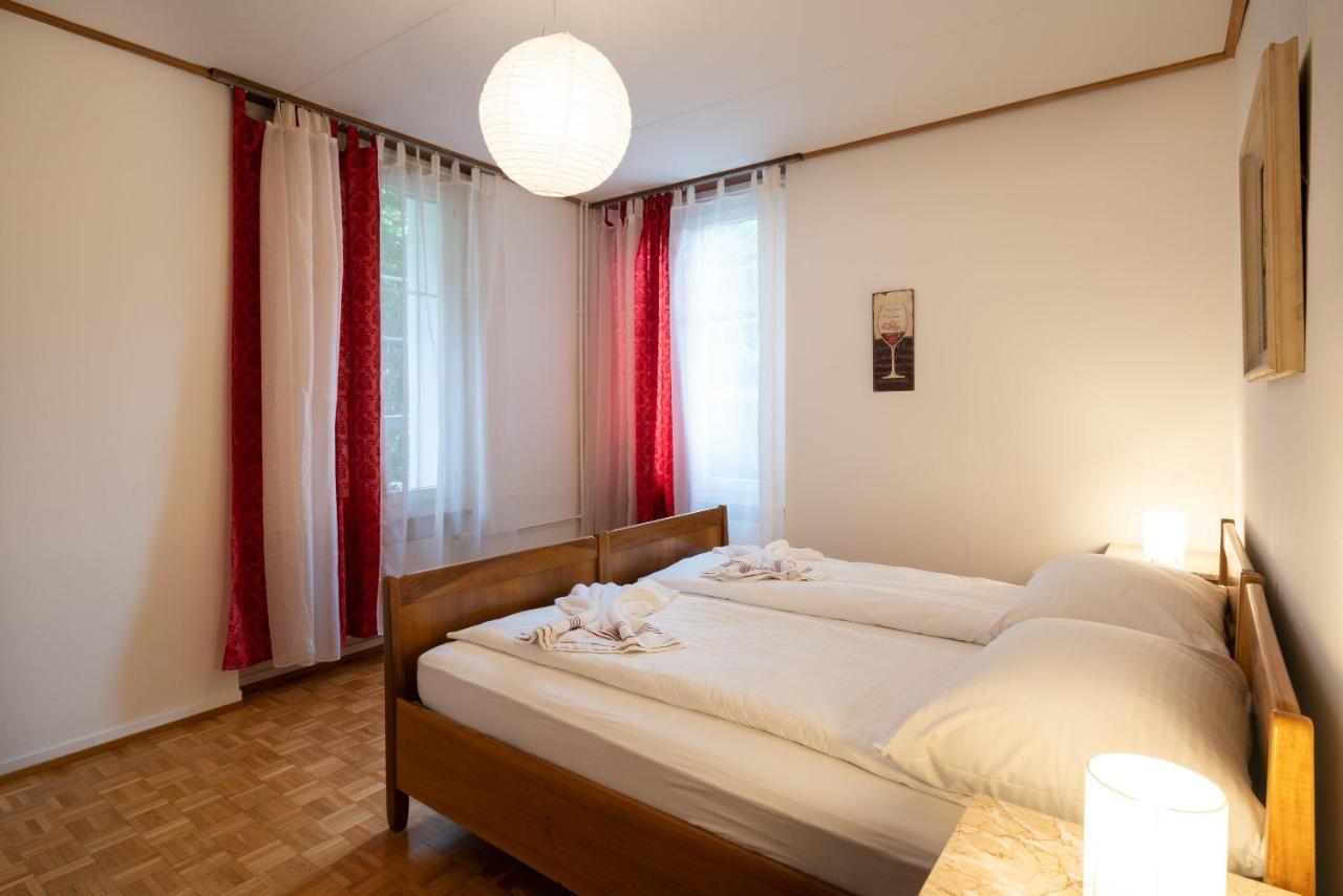 Between Lakes Apartments - 54 อินเทอร์ลาเคน ภายนอก รูปภาพ